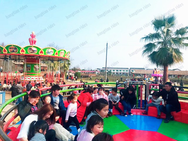 CE Certified Disco Rotating Platform Ride – 24-Seat Thrilling Experience