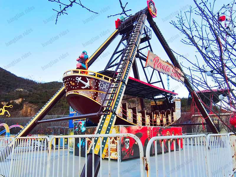 pirate-ship-swing-ride